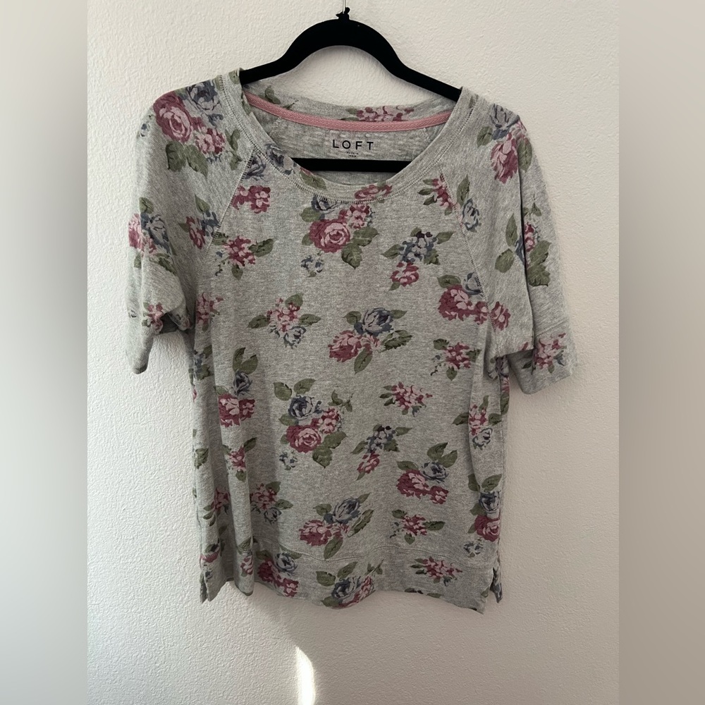 Loft Sweater Shirt Size M